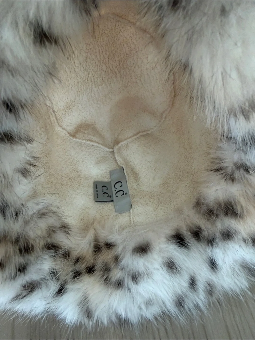 C.C Faux Fur Bucket Hat in Cream and Brown Spot